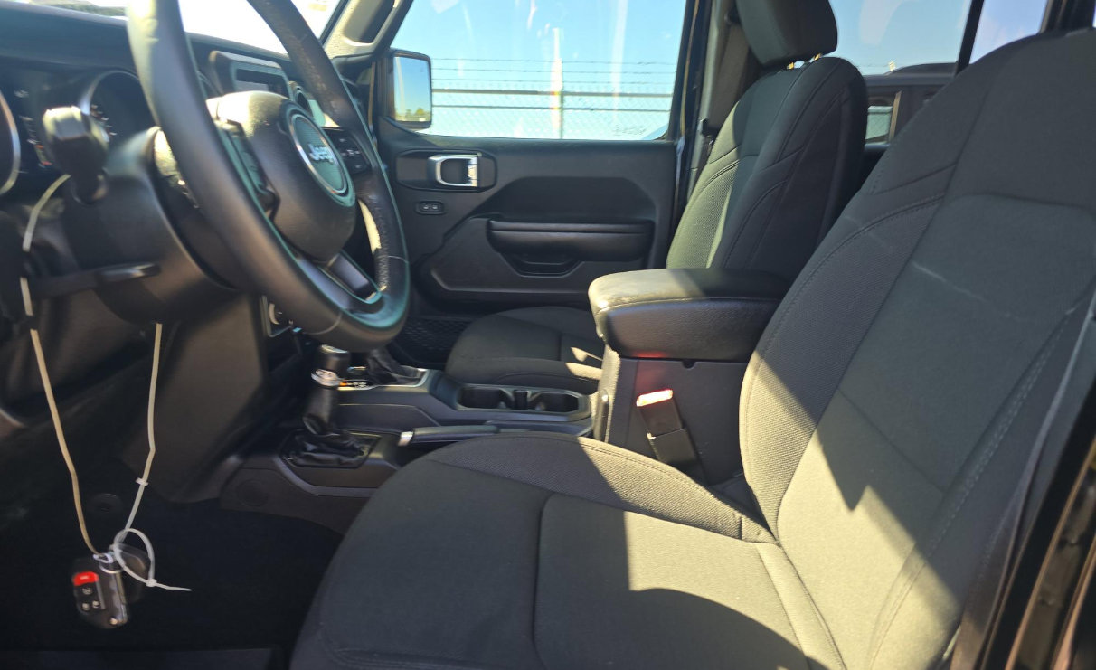 Used 2021 Jeep Wrangler Unlimited Sport image 9