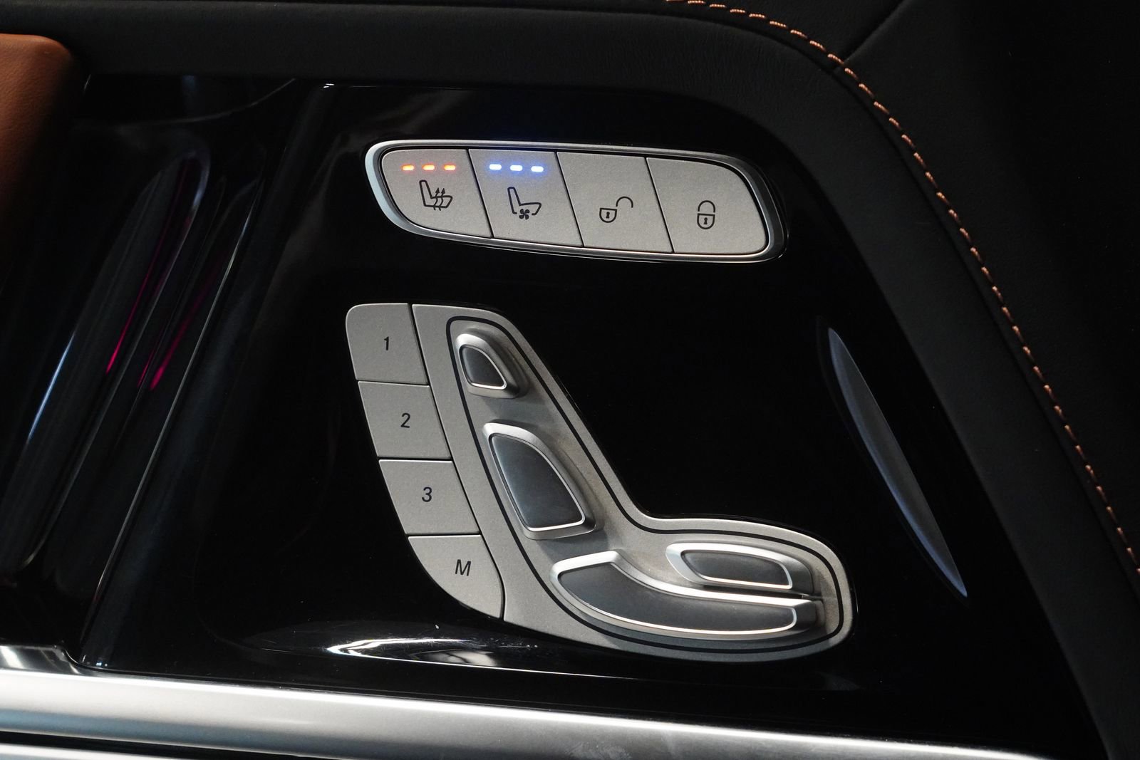Used 2022 Mercedes-Benz G 63 AMG 4MATIC image 30