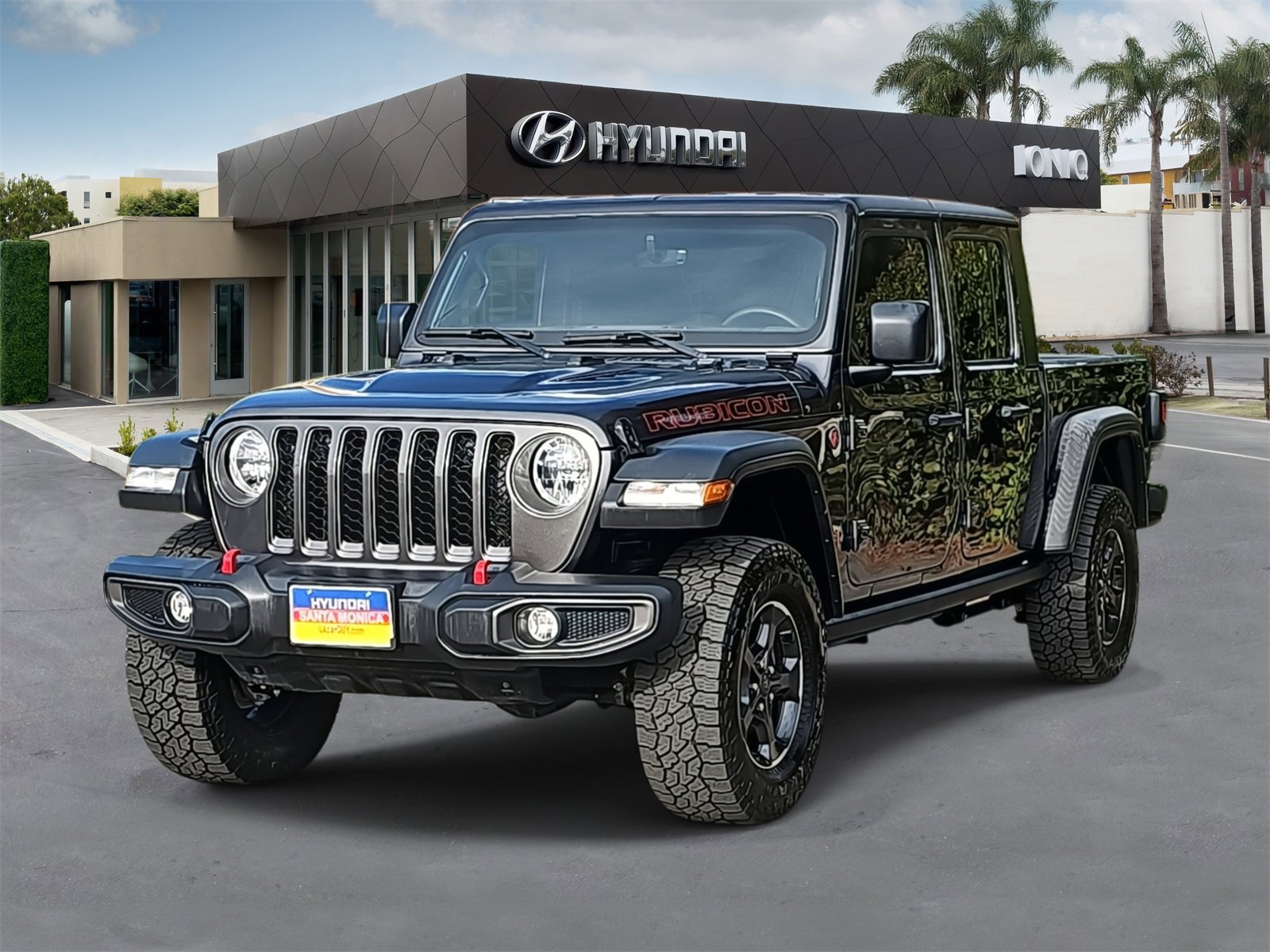 Used 2023 Jeep Gladiator Rubicon w/ Trailer Tow Package image 7