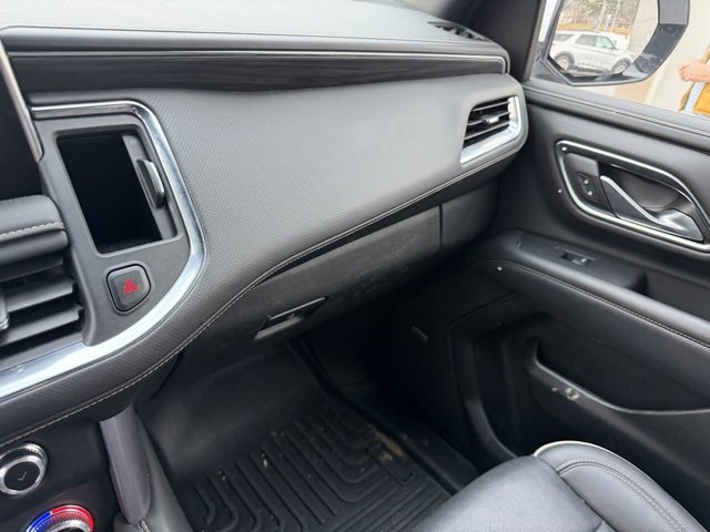Used 2024 GMC Yukon XL SLT image 12