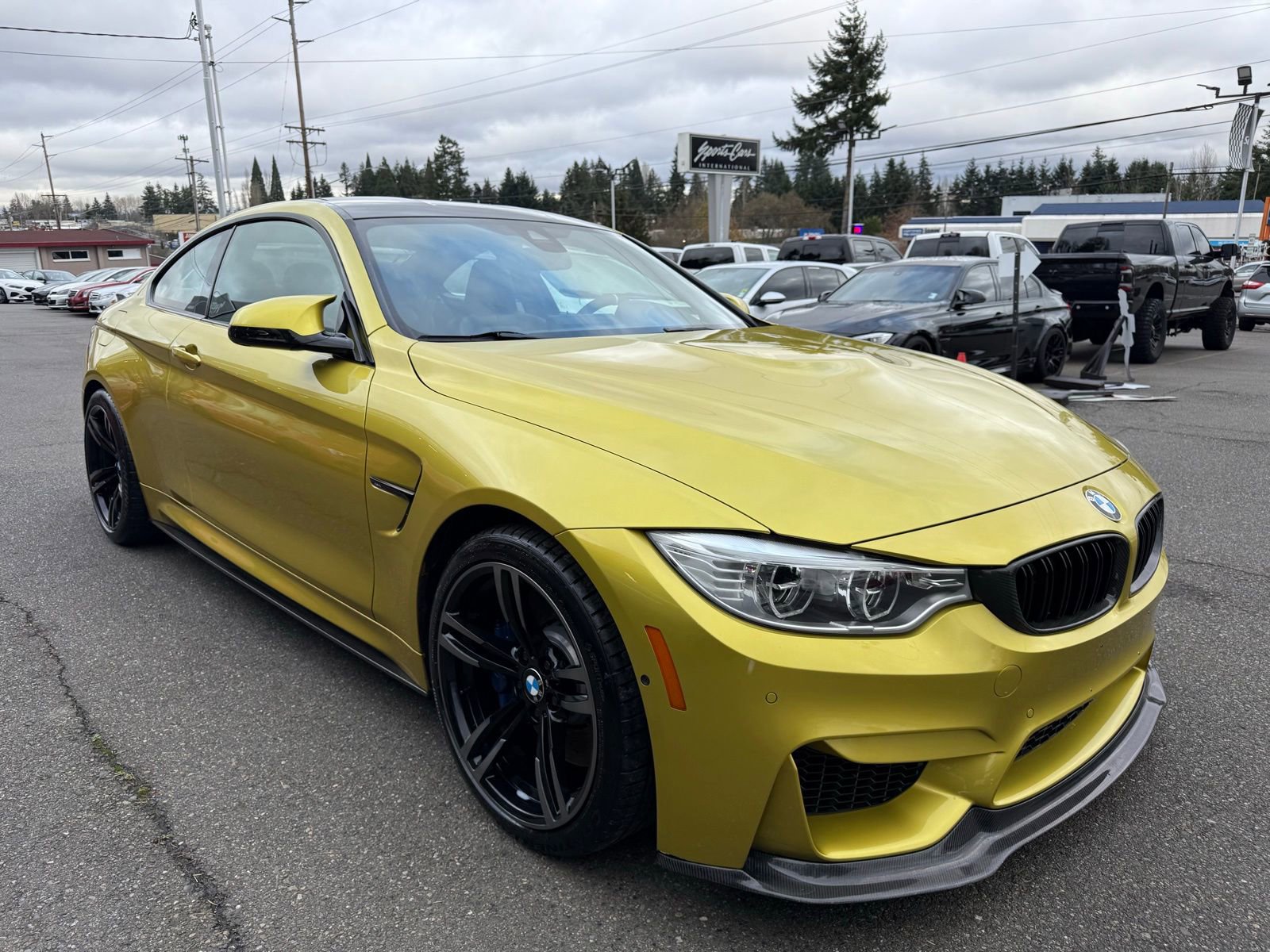 Used 2015 BMW M4 Coupe image 3