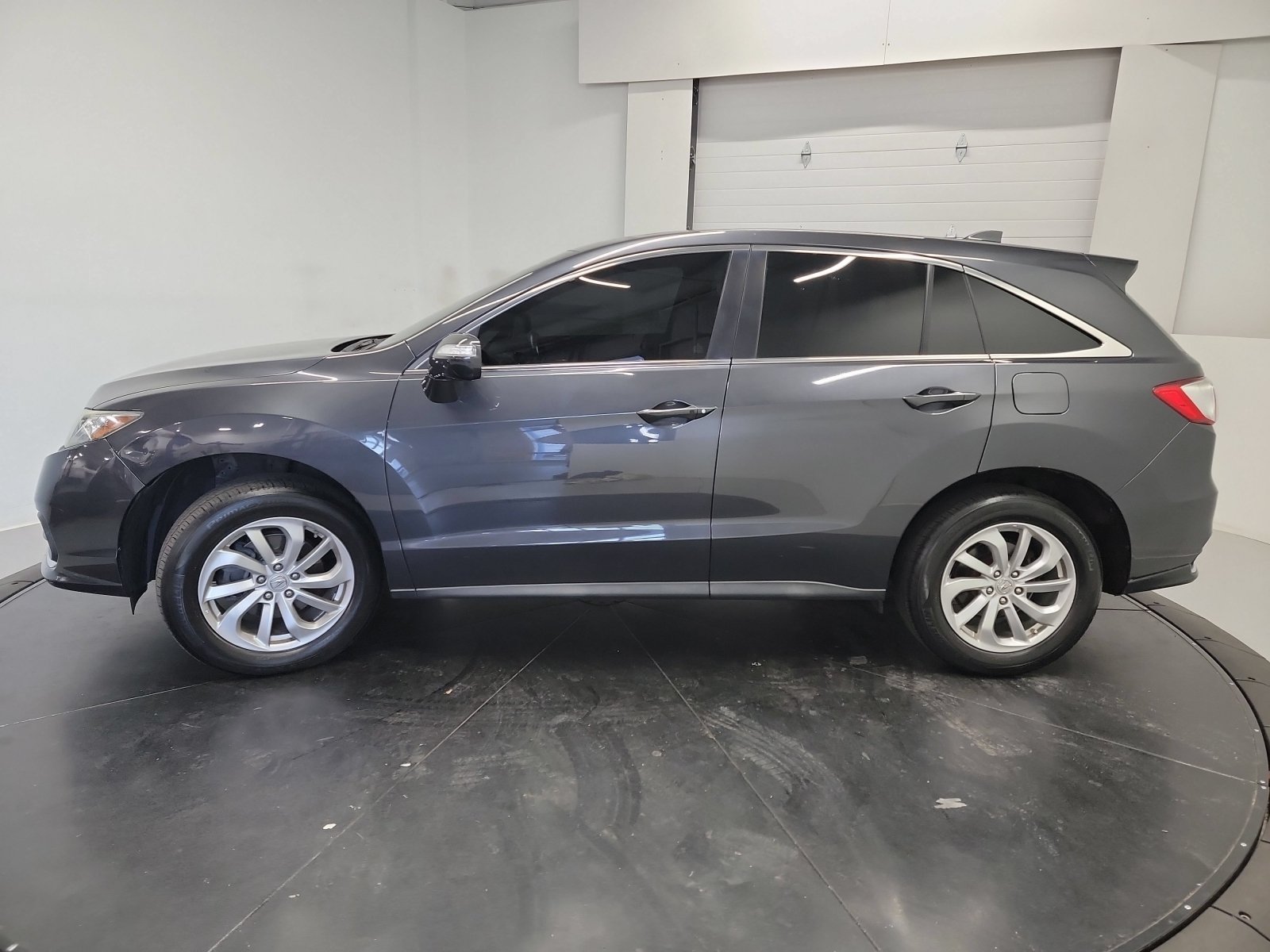 Used 2016 Acura RDX AWD image 4