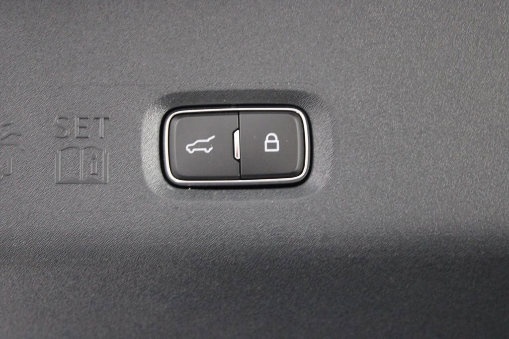 New 2026 Lincoln Navigator L Reserve image 17