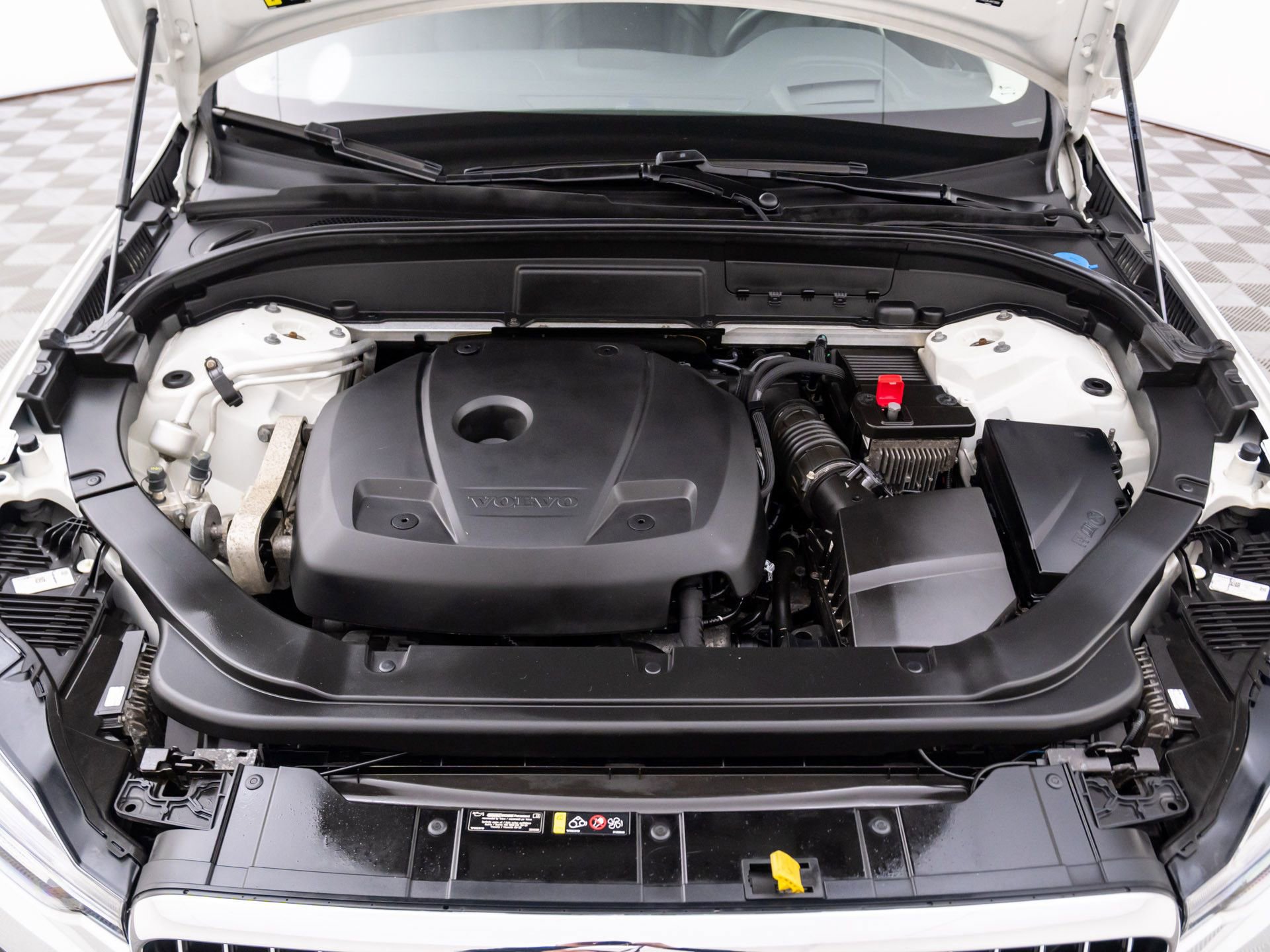 Used 2021 Volvo XC60 T6 Inscription w/ Advanced Package image 30