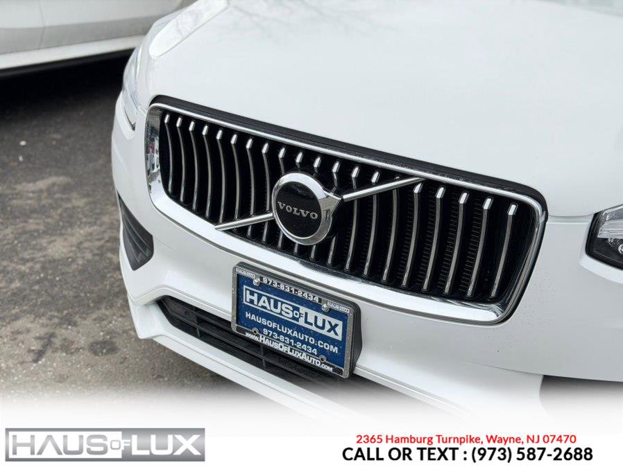 Used 2020 Volvo XC90 T6 Momentum image 8