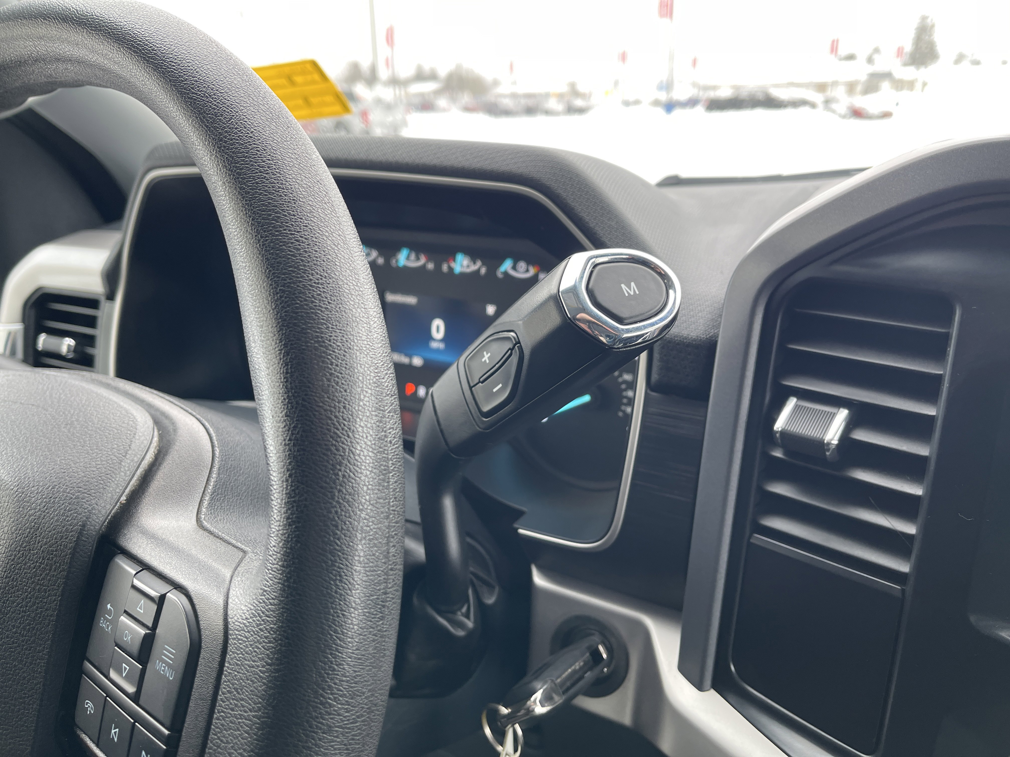 Used 2023 Ford F150 XLT w/ XTR Package image 21