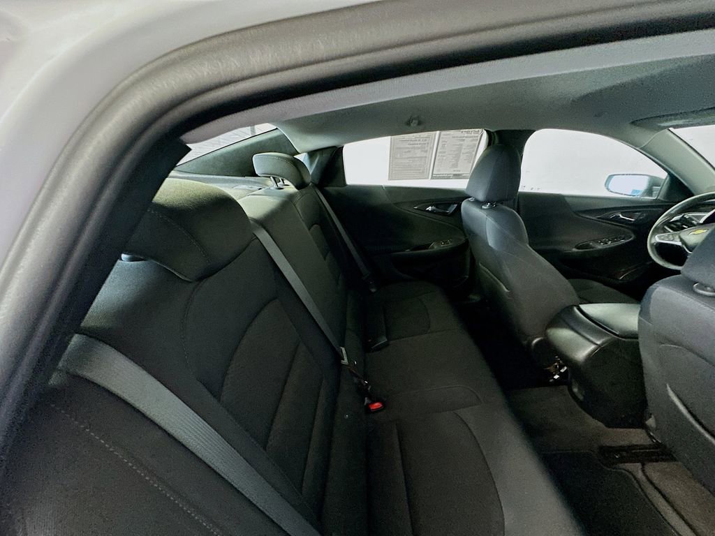 Used 2020 Chevrolet Malibu LS image 24