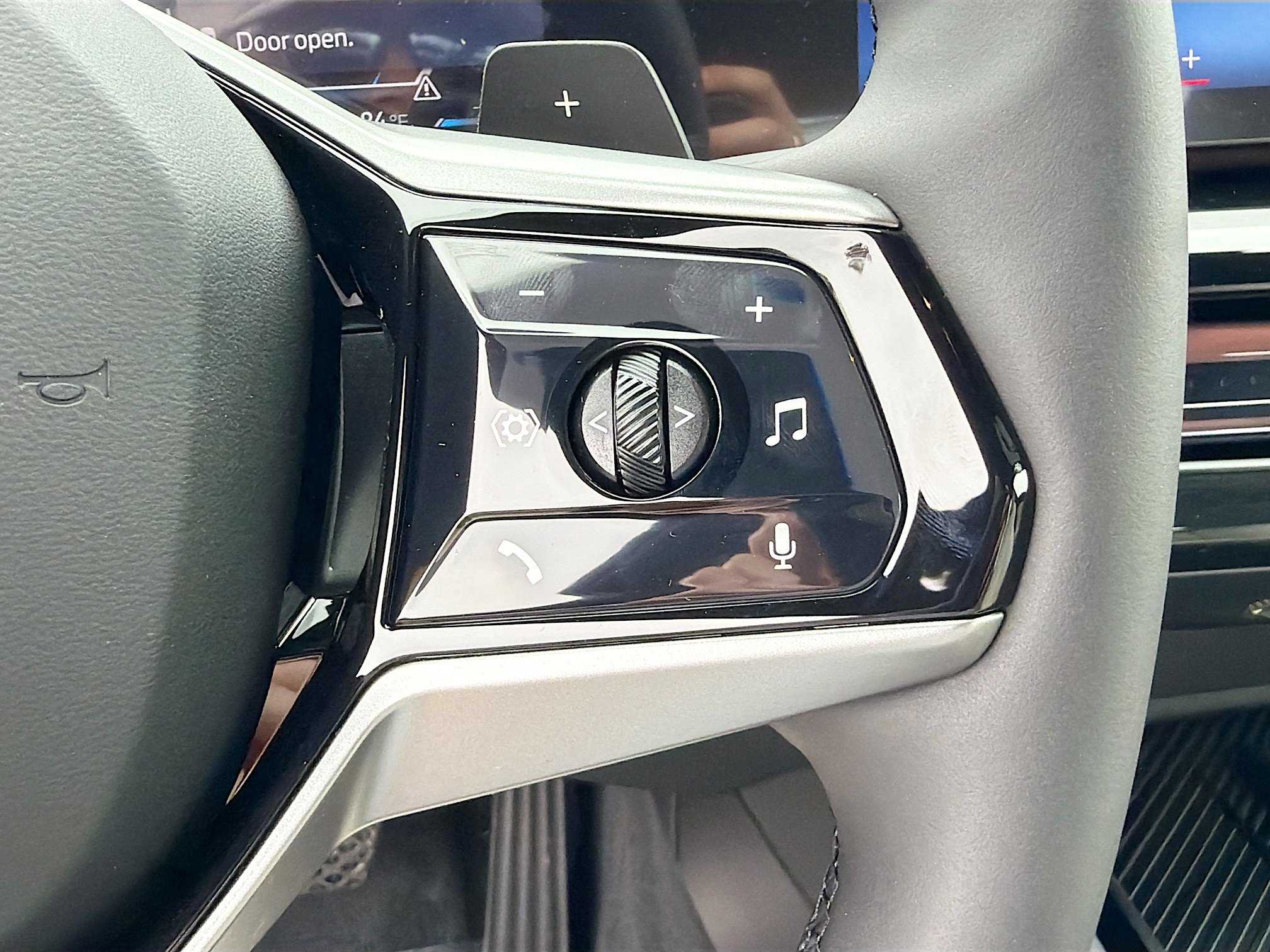 New 2027 BMW 530i RWD image 39