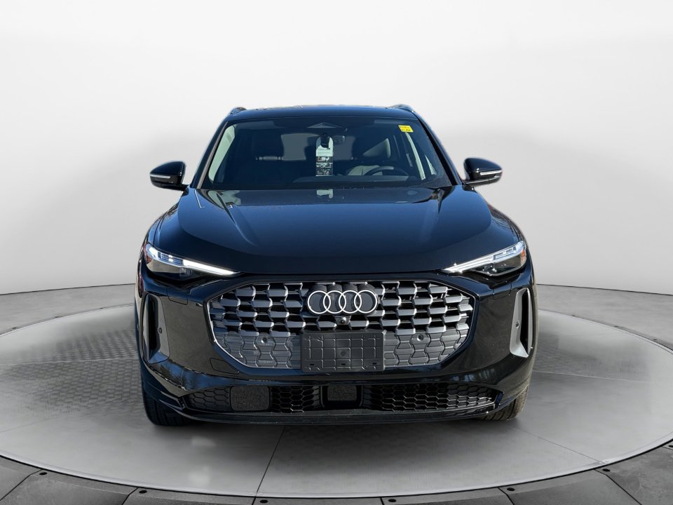 New 2025 Audi Q5 Premium Plus image 2