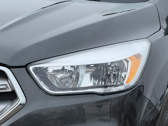 Used 2019 Ford Escape SE image 34