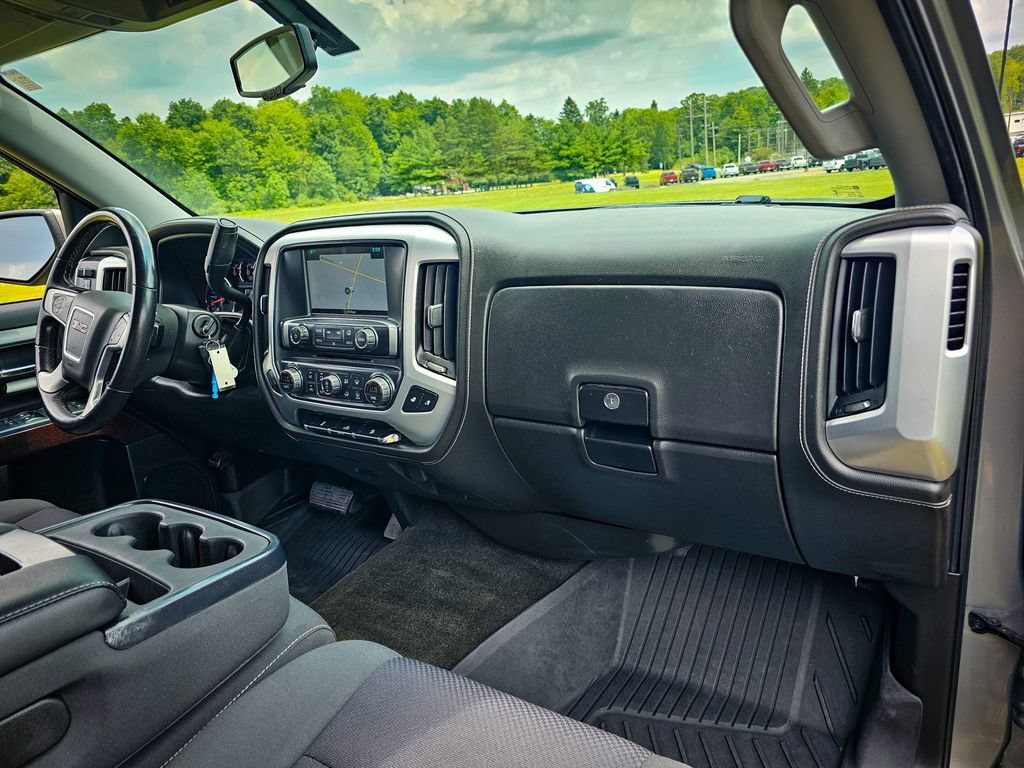 Used 2017 GMC Sierra 1500 SLE w/ SLE Value Package AWD/4WD image 38
