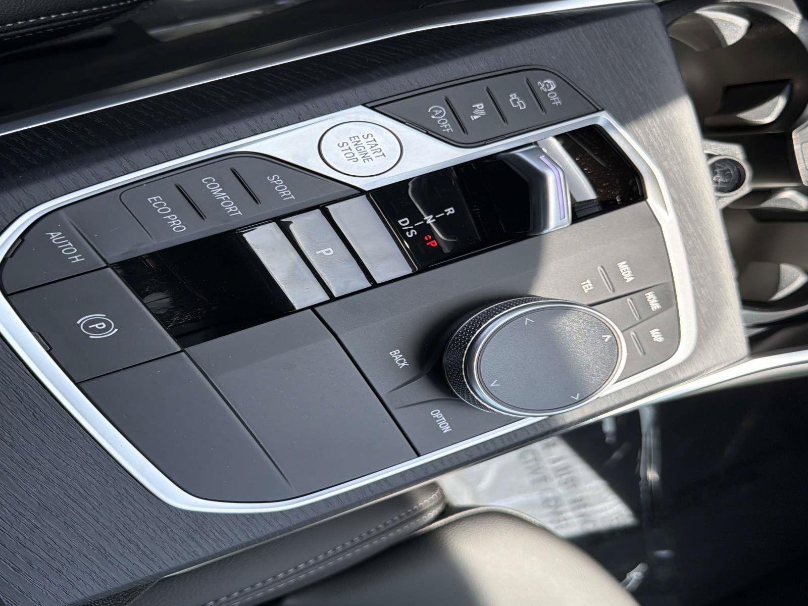 New 2026 BMW 330i Sedan w/ Convenience Package RWD image 21