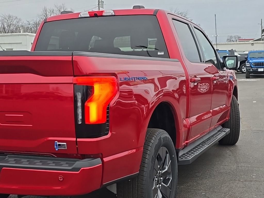 New 2025 Ford F150 Lightning Flash AWD/4WD image 79