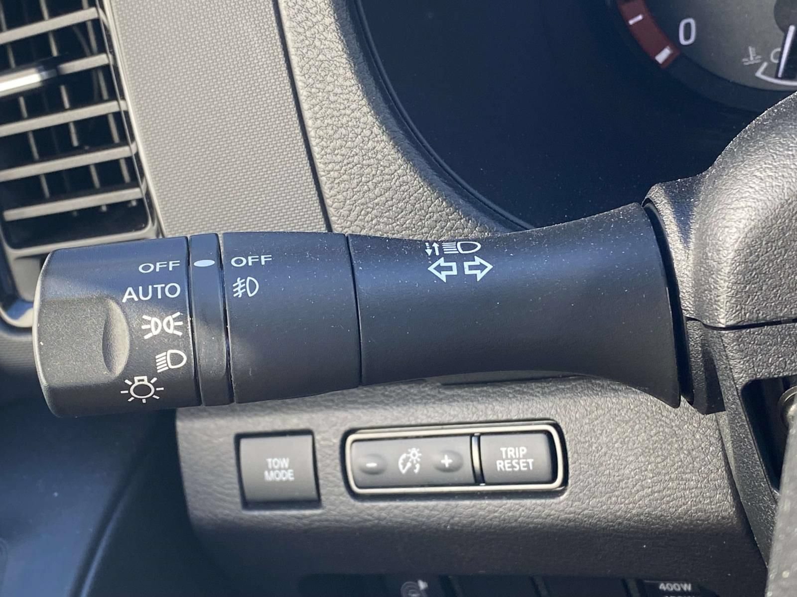 Used 2024 Nissan Frontier Pro-X w/ Pro Convenience Package RWD image 31