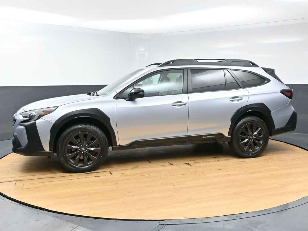Used 2025 Subaru Outback Onyx Edition AWD/4WD image 5