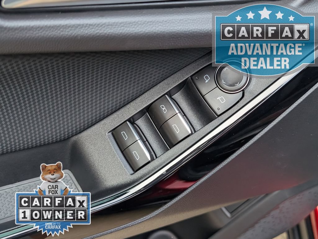 Used 2026 Chevrolet Equinox RS w/ Safety and Technology Package FWD image 18