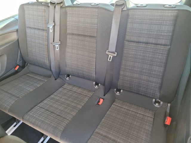 Used 2017 Mercedes-Benz Metris Passenger image 25