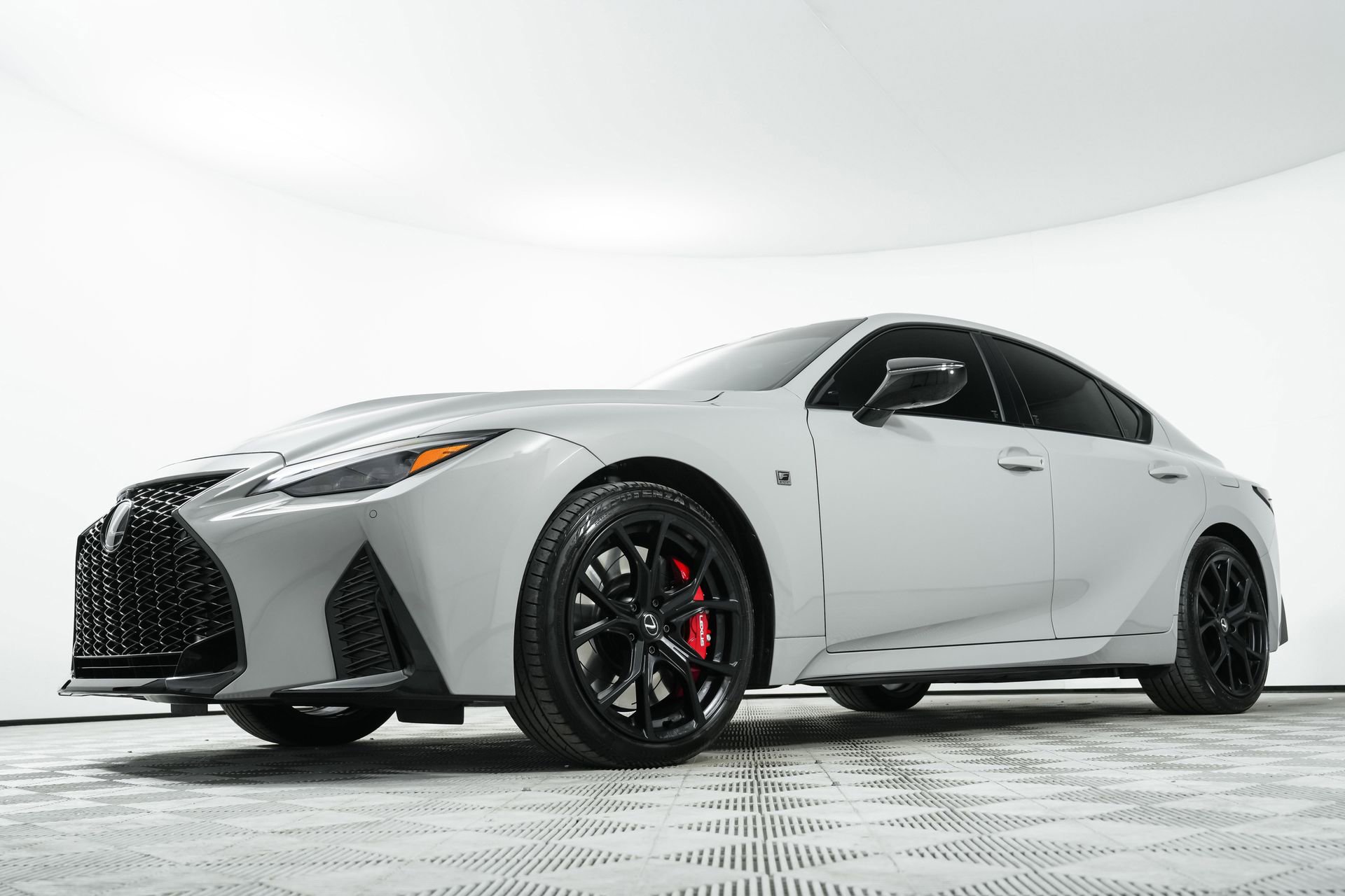 Used 2025 Lexus IS 500 w/ F-Sport Performance image 94