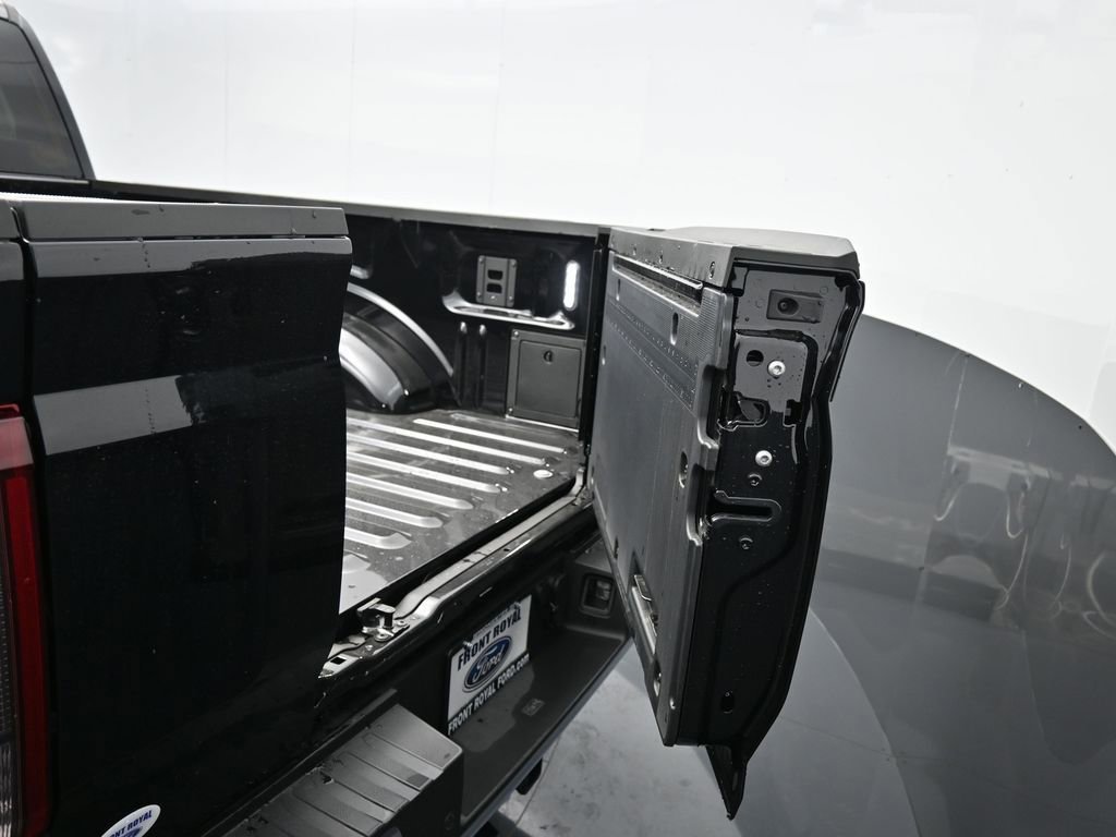 New 2025 Ford F150 Lariat image 23