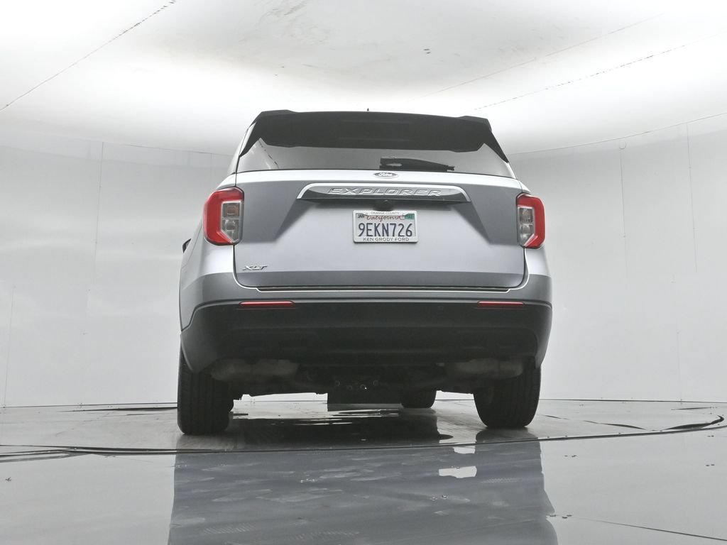 Certified 2022 Ford Explorer XLT RWD image 66