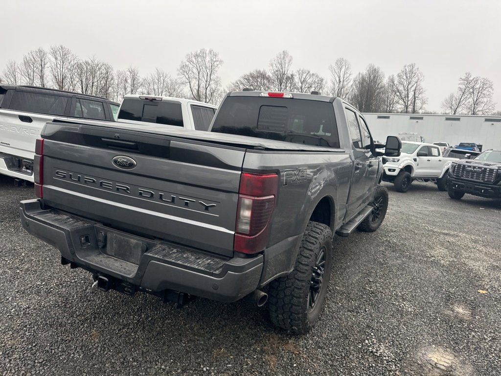 Used 2022 Ford F250 XLT w/ Black Appearance Package image 6
