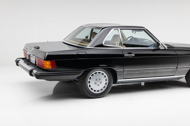 Used 1989 Mercedes-Benz 560 SL image 31