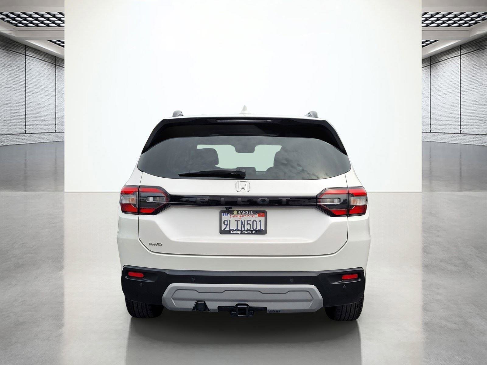 Used 2024 Honda Pilot EX-L image 8