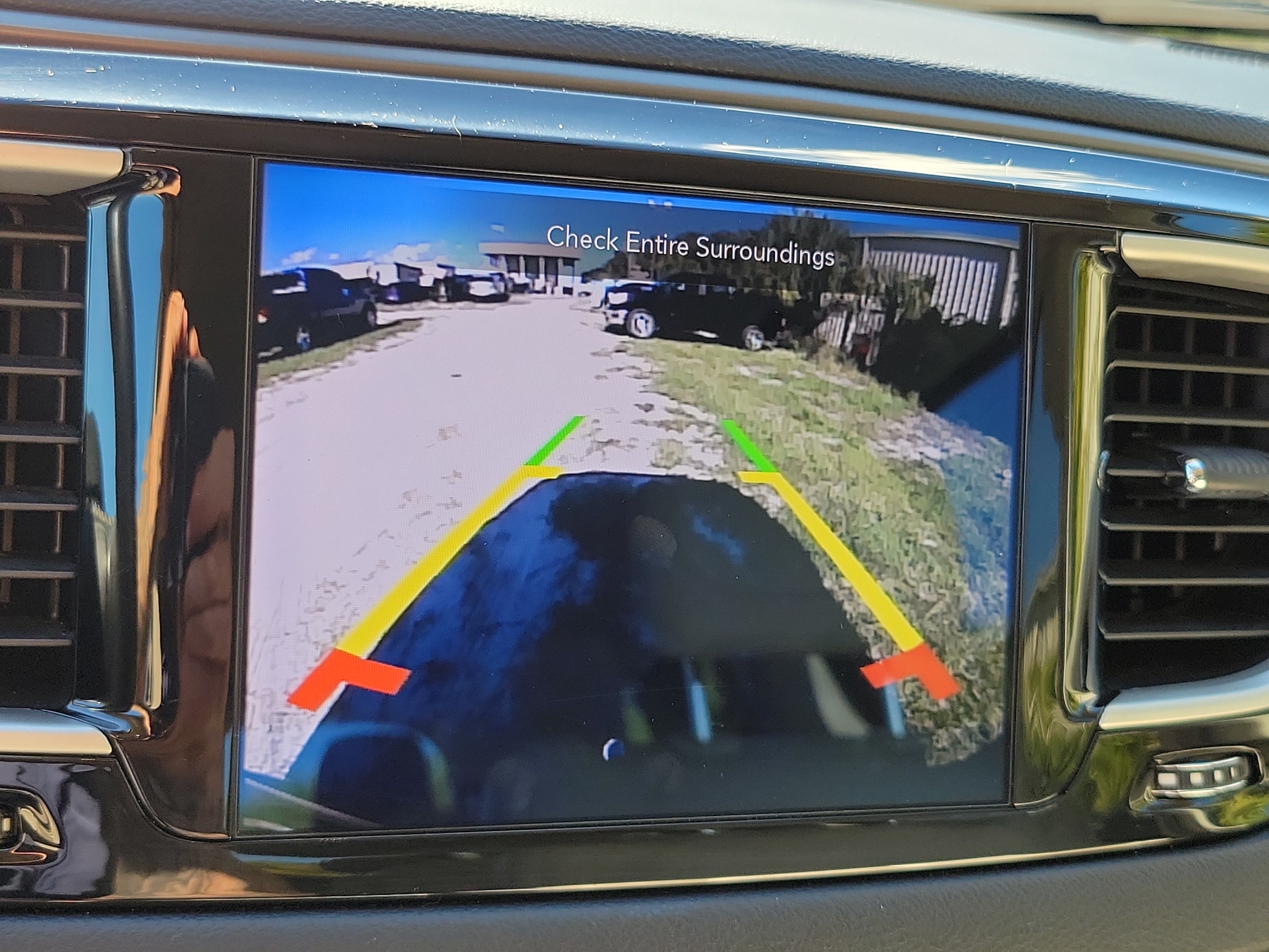 Used 2020 Chrysler Pacifica Touring-L Plus FWD image 21