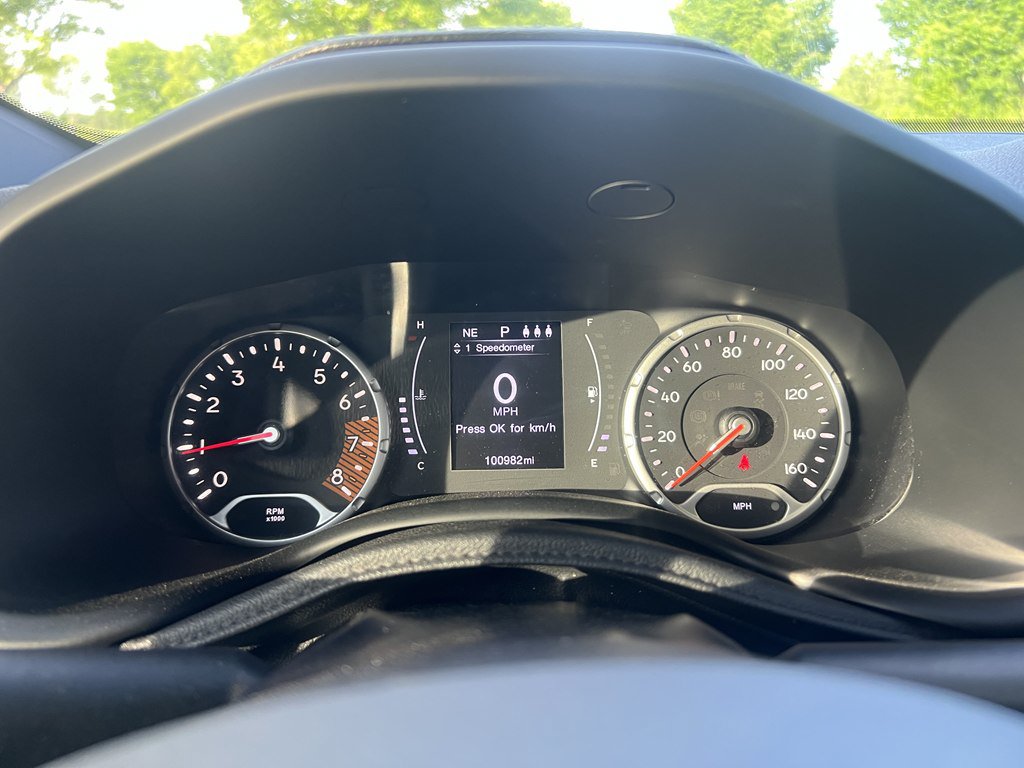 Used 2019 Jeep Renegade Sport w/ Sport Appearance Group AWD/4WD image 18