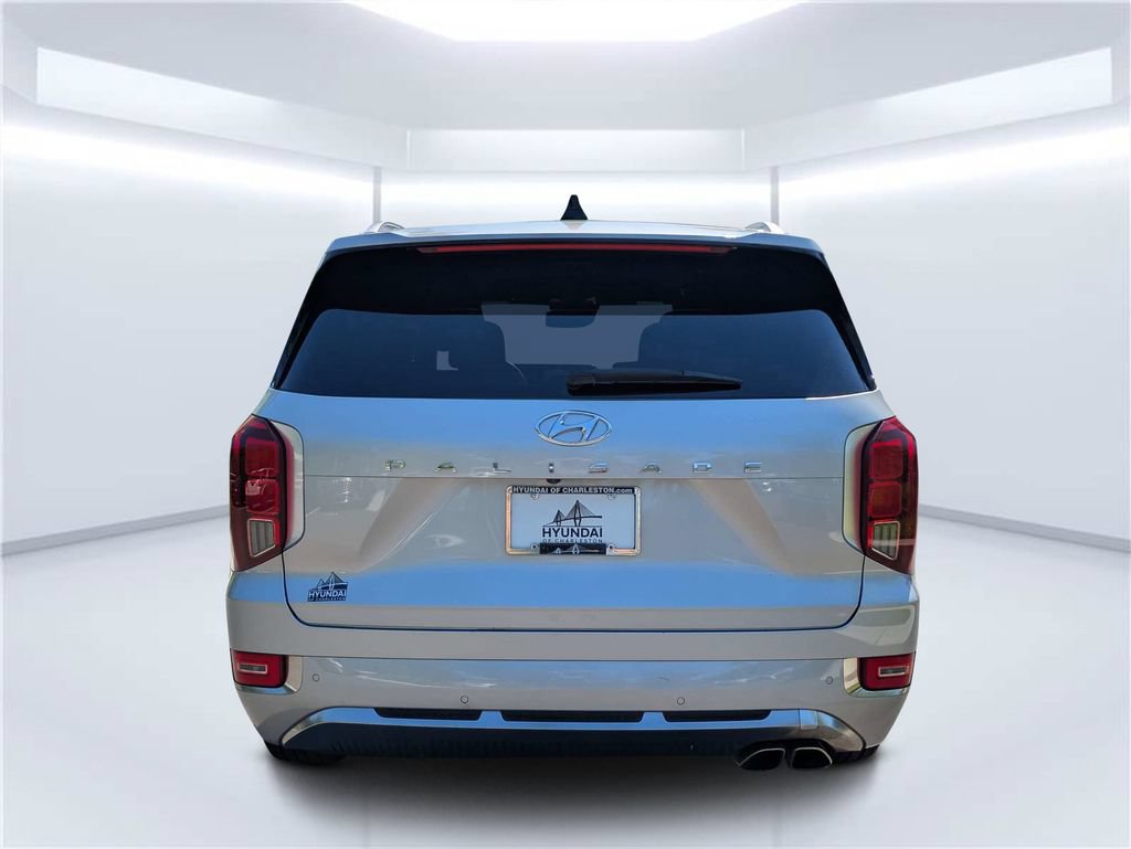 Certified 2022 Hyundai Palisade Calligraphy FWD image 4
