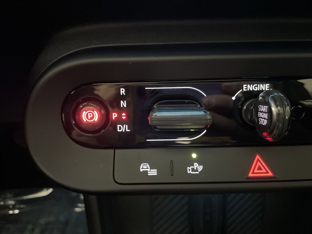 Certified 2025 MINI Cooper S image 21