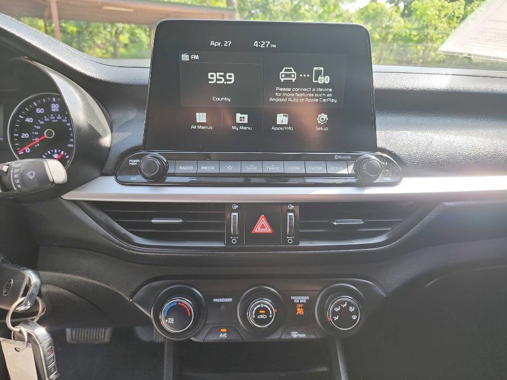 Used 2021 Kia Forte LXS FWD image 19