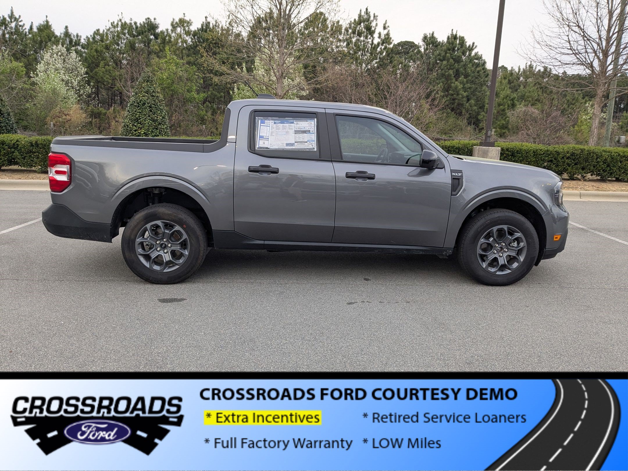New 2026 Ford Maverick XLT w/ XLT Luxury Package AWD/4WD image 3