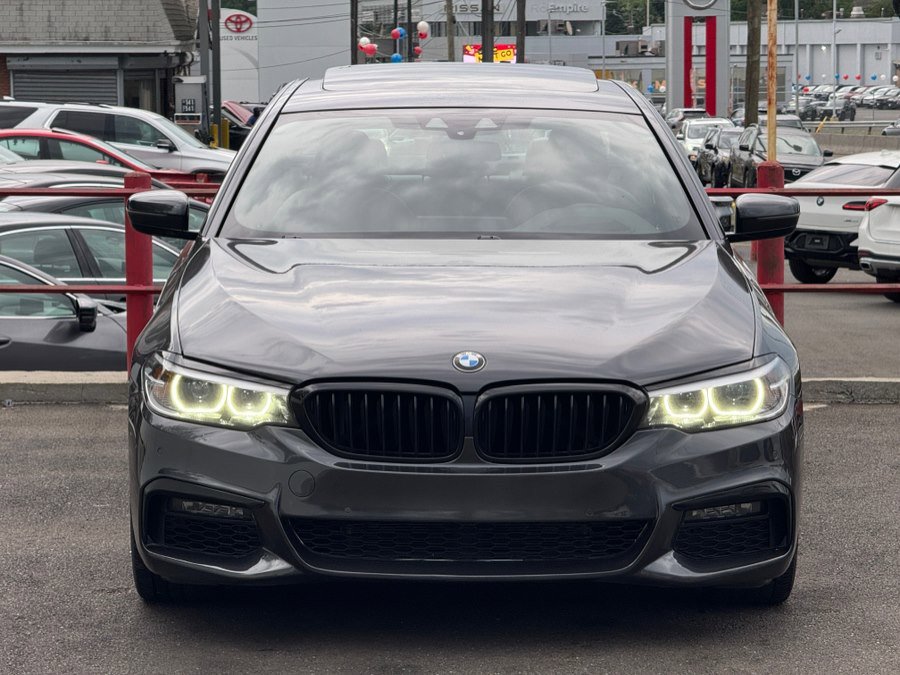 Used 2020 BMW 530i xDrive w/ M Sport Package AWD/4WD image 10