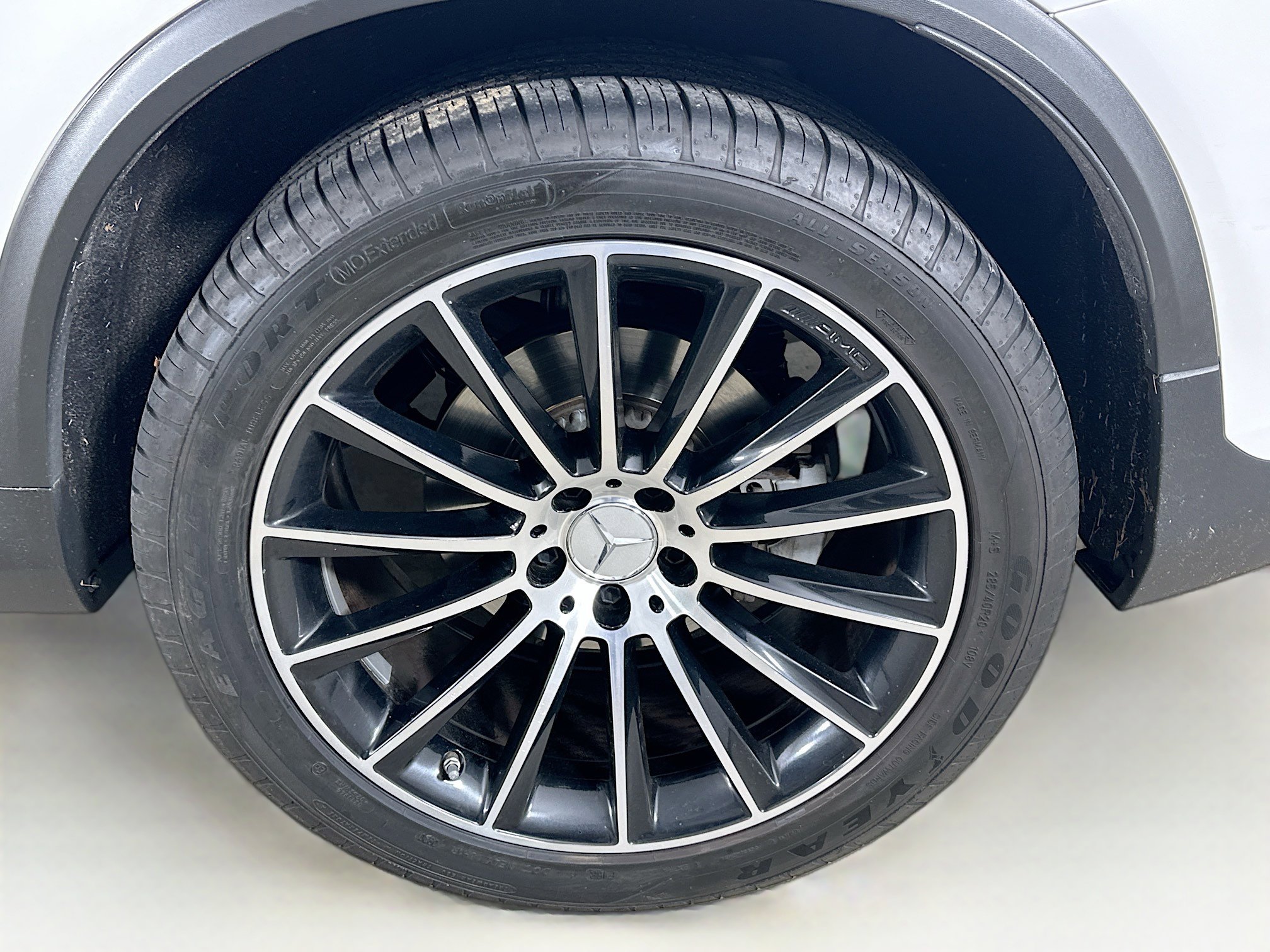 Certified 2019 Mercedes-Benz GLC 43 AMG 4MATIC image 39