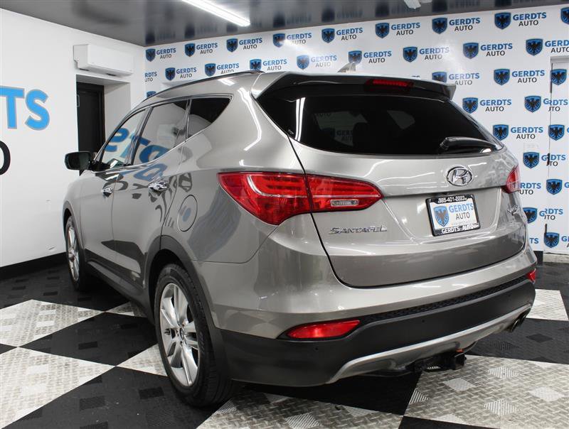 Used 2015 Hyundai Santa Fe Sport 2.0T w/ Option Group 05 AWD/4WD image 2