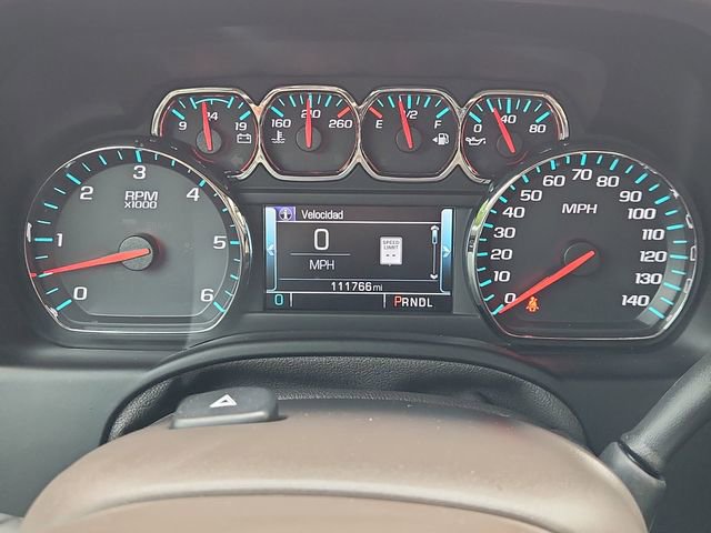 Used 2018 Chevrolet Suburban LT w/ LT Signature Package RWD image 12