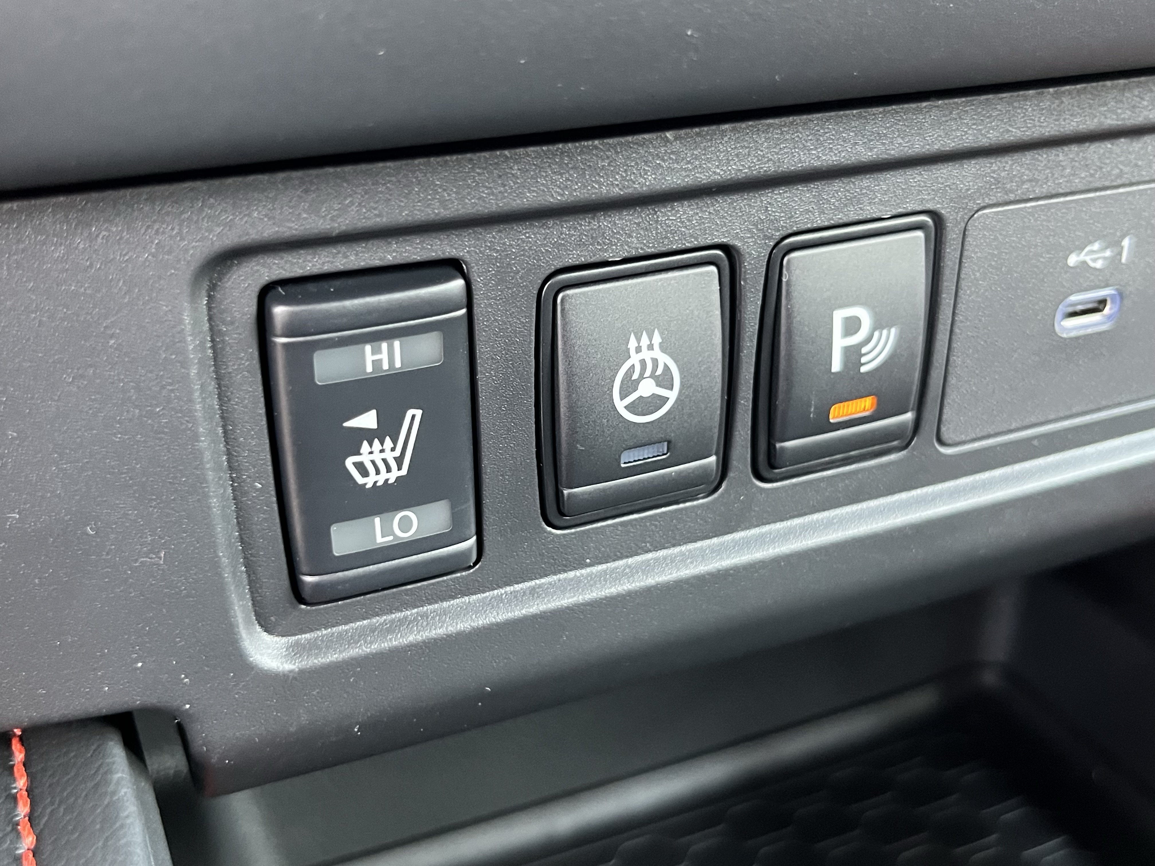 New 2026 Nissan Frontier PRO-4X w/ Tow Package AWD/4WD image 33