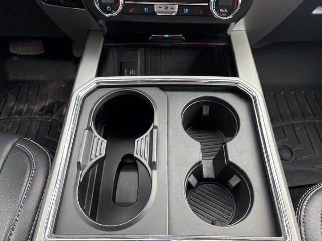 Used 2022 Ford F250 Lariat w/ Lariat Ultimate Package AWD/4WD image 22