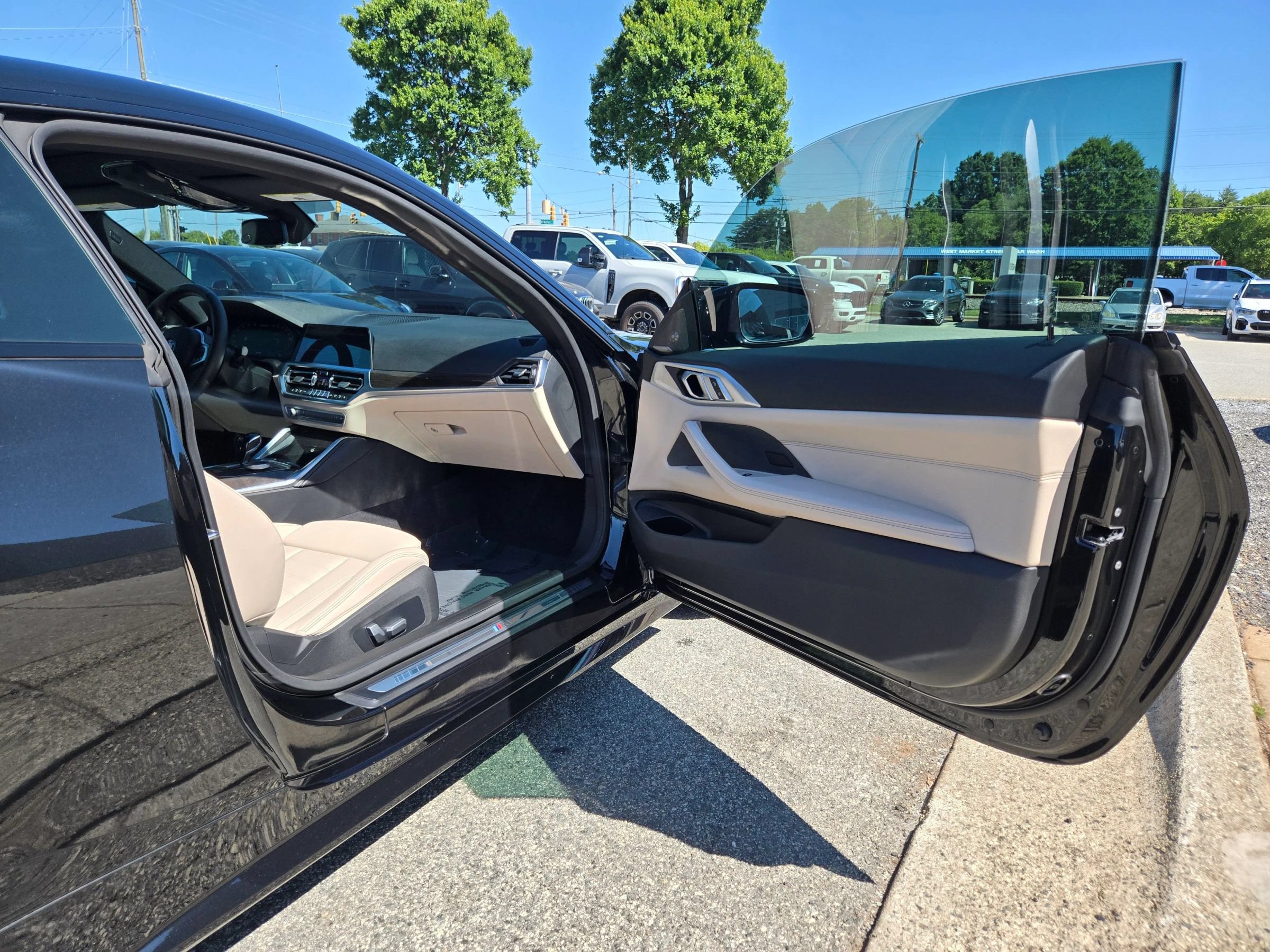 Used 2022 BMW 440i xDrive Coupe w/ Premium Package AWD/4WD image 14