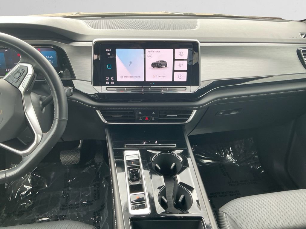 Used 2024 Volkswagen Atlas Cross Sport SE AWD/4WD image 11