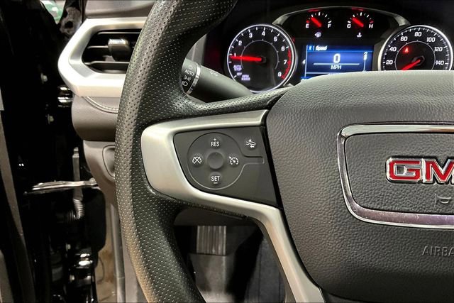 Used 2023 GMC Acadia SLE w/ Driver Convenience Package FWD image 10