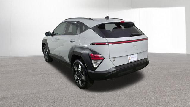 Used 2025 Hyundai Kona SEL AWD/4WD image 7