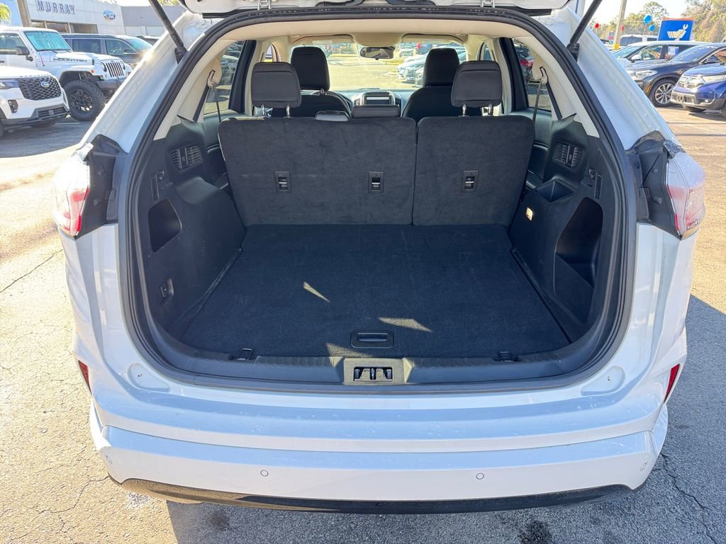 Certified 2024 Ford Edge SE w/ Black Appearance Package image 31