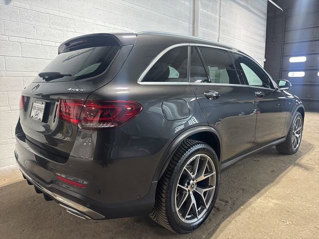 Used 2022 Mercedes-Benz GLC 300 4MATIC image 3