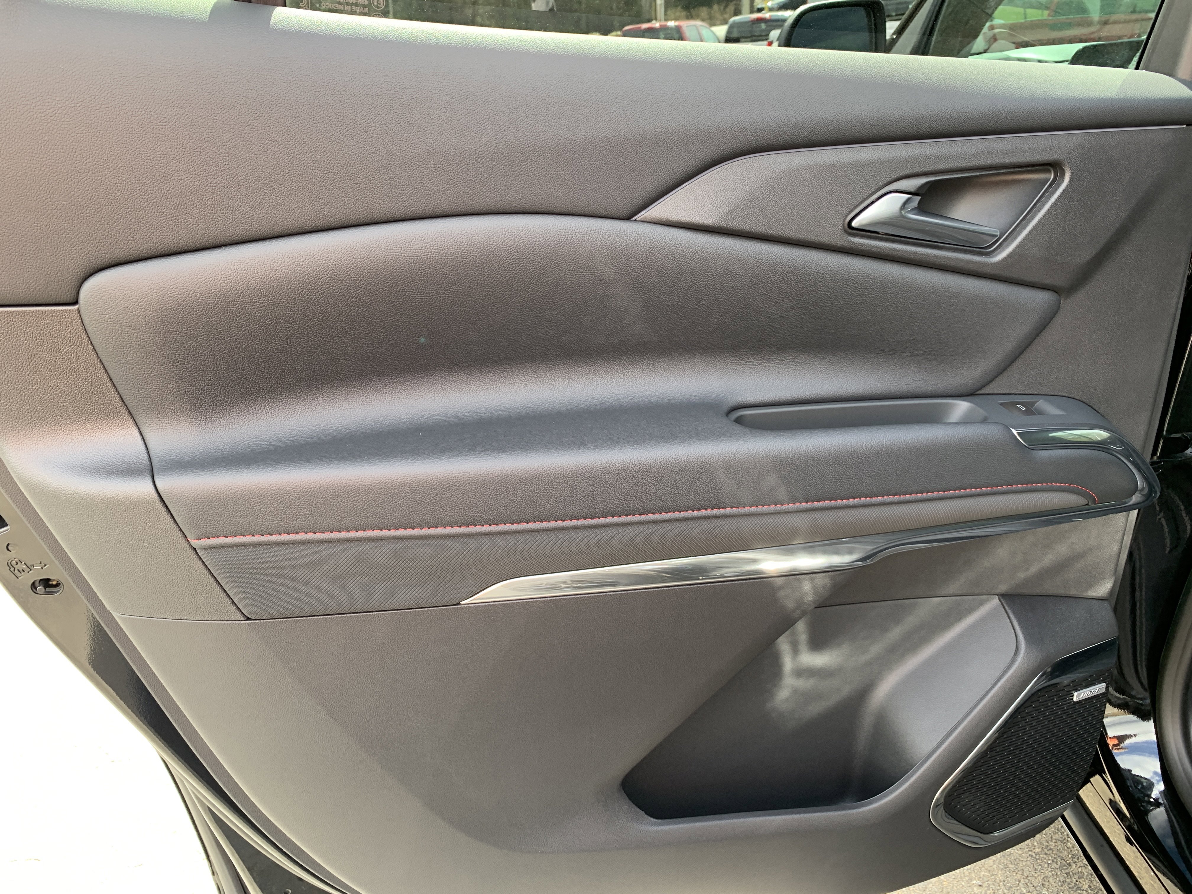 New 2026 Chevrolet Traverse RS w/ LPO, Floor Liner Package image 21