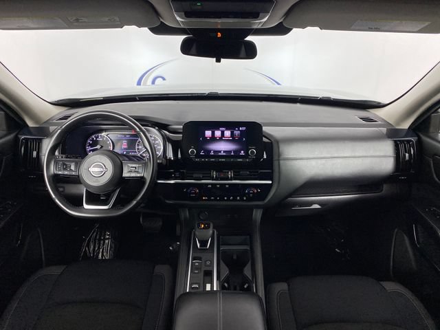 Used 2025 Nissan Pathfinder SV FWD image 14