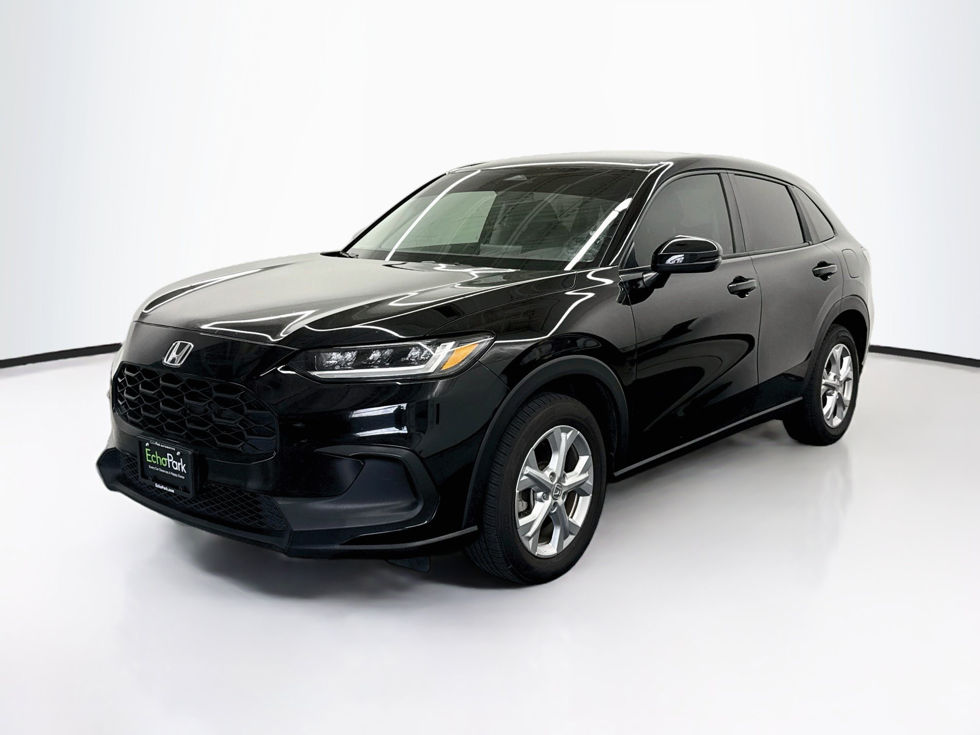 Used 2023 Honda HR-V LX image 3