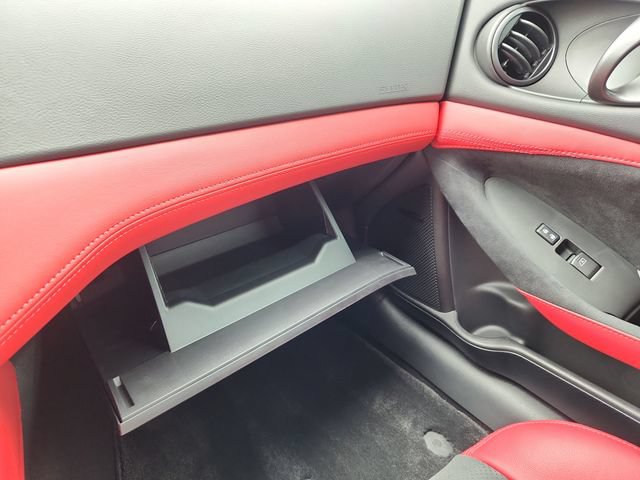 Used 2024 Nissan Z Performance w/ Floor Mat Package RWD image 46