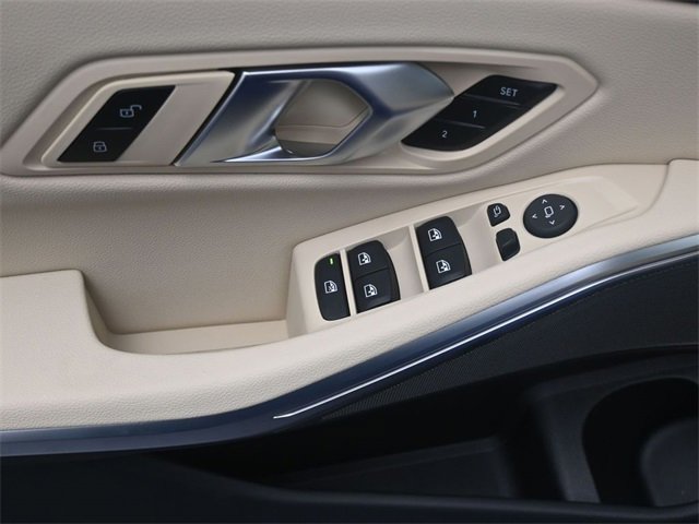 New 2025 BMW 330i Sedan w/ M Sport Package image 13